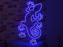Load image into Gallery viewer, Salamander neon sign, lizard crawling on the wall neon sign, Reptile neon sign, Gecko neon sign, Iguana neon sign, Dragon neon sign