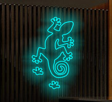 Load image into Gallery viewer, Salamander neon sign, lizard crawling on the wall neon sign, Reptile neon sign, Gecko neon sign, Iguana neon sign, Dragon neon sign