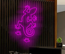Load image into Gallery viewer, Salamander neon sign, lizard crawling on the wall neon sign, Reptile neon sign, Gecko neon sign, Iguana neon sign, Dragon neon sign