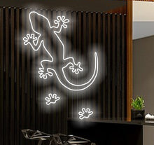 Load image into Gallery viewer, Lizard neon sign, Gecko neon sign, salamander neon sign, chameleon neon sign, reptile neon sign, Zoo neon sign, animal neon sign
