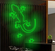 Load image into Gallery viewer, Lizard neon sign
