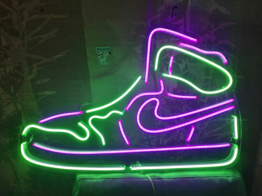 Sneaker Air jordan neon sign